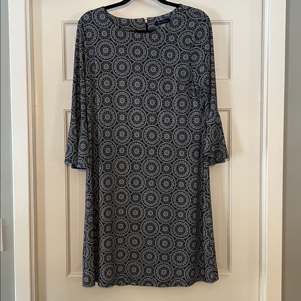 Tommy Hilfiger Navy/White Geometric Bell Sleeve Shift Dress, Back Zip, Size 12 - Picture 3 of 8